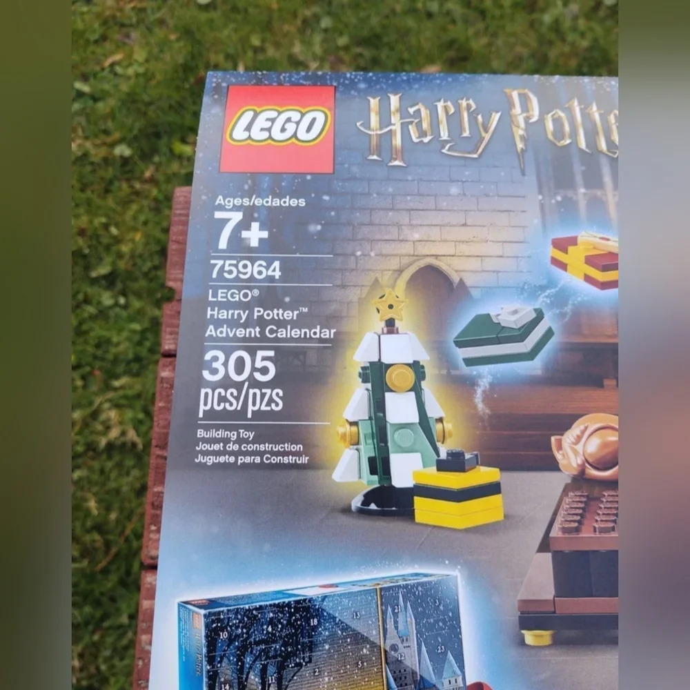Lego 75964 Harry Potter 2019 Advent Calendar 24 gifts NWT Building Toy Set - Picture 3 of 4